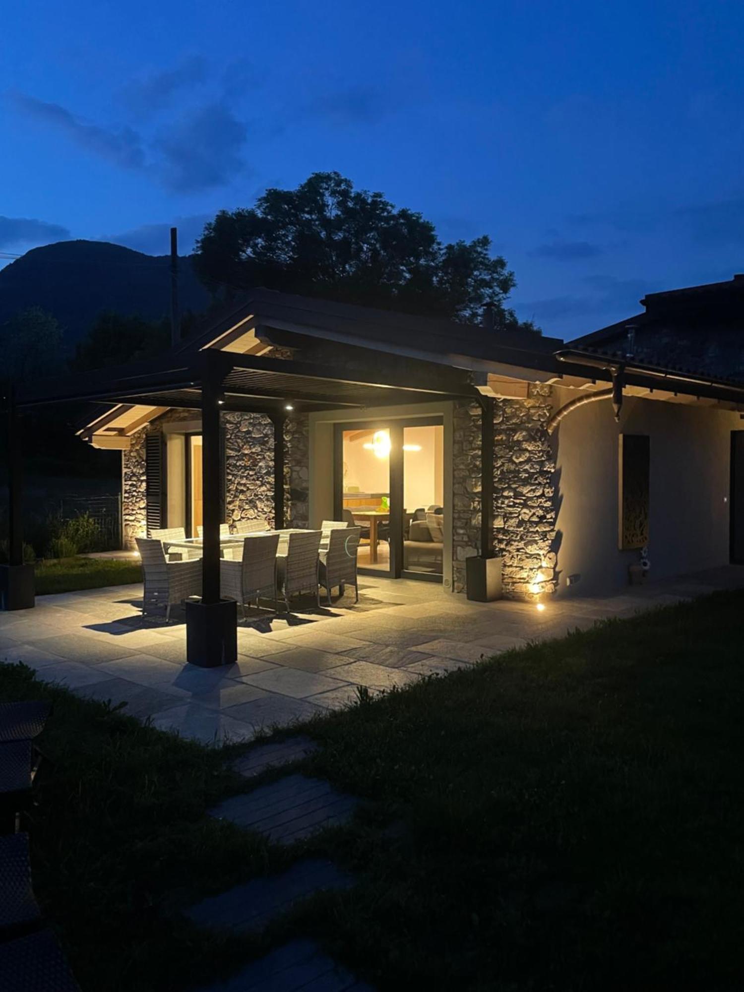 Villa Larius Gravedona Exterior photo
